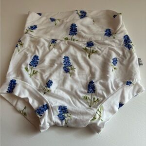 Kyte Baby Bluebonnet Bummies